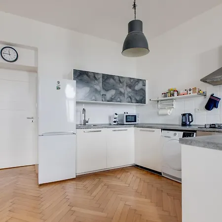 Stylish Quiet 2bds Flat Letna Park - U14 Apartment Prague